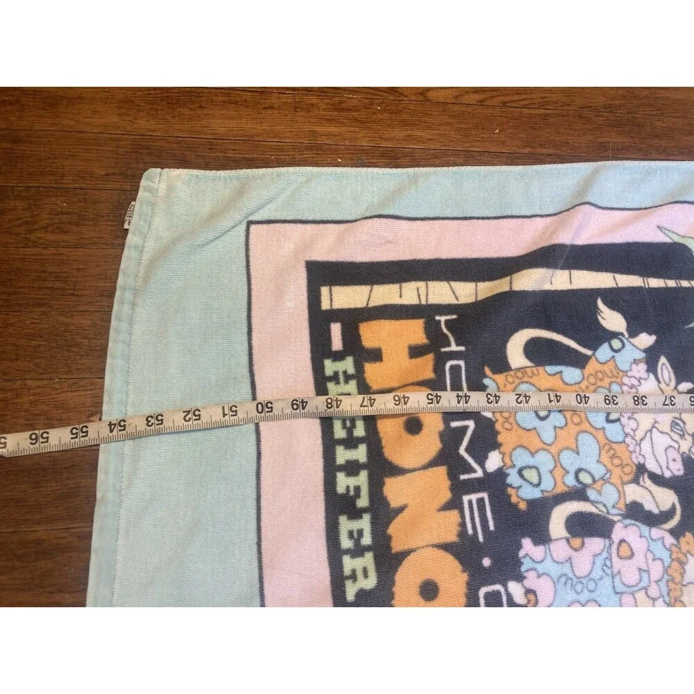 Vintage 80s Pool Towel Cows Cowabunga Chuck Nitzberg “Honolulu Heifer Sisters”